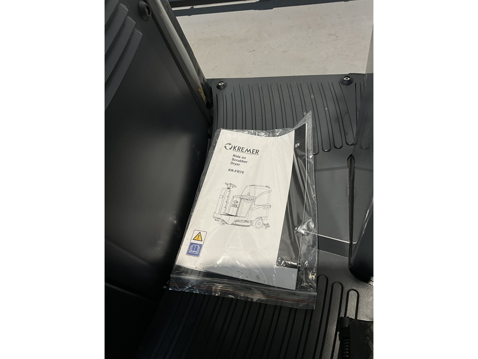 9AE110DF-B245-4DD2-B15C-ADA2A5B0ED7D